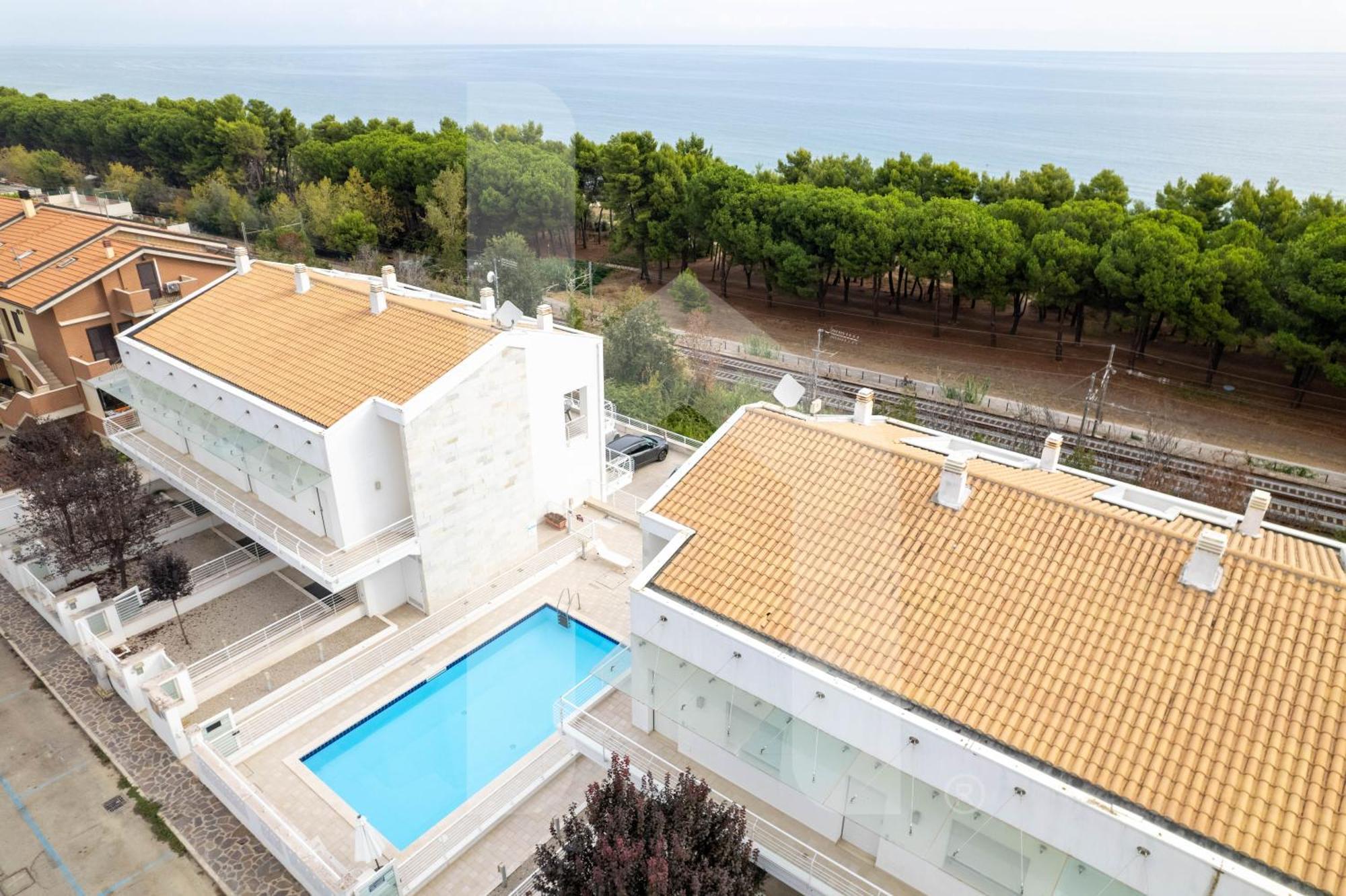 Homiday - Cerrano Park Resort بينيتو المظهر الخارجي الصورة